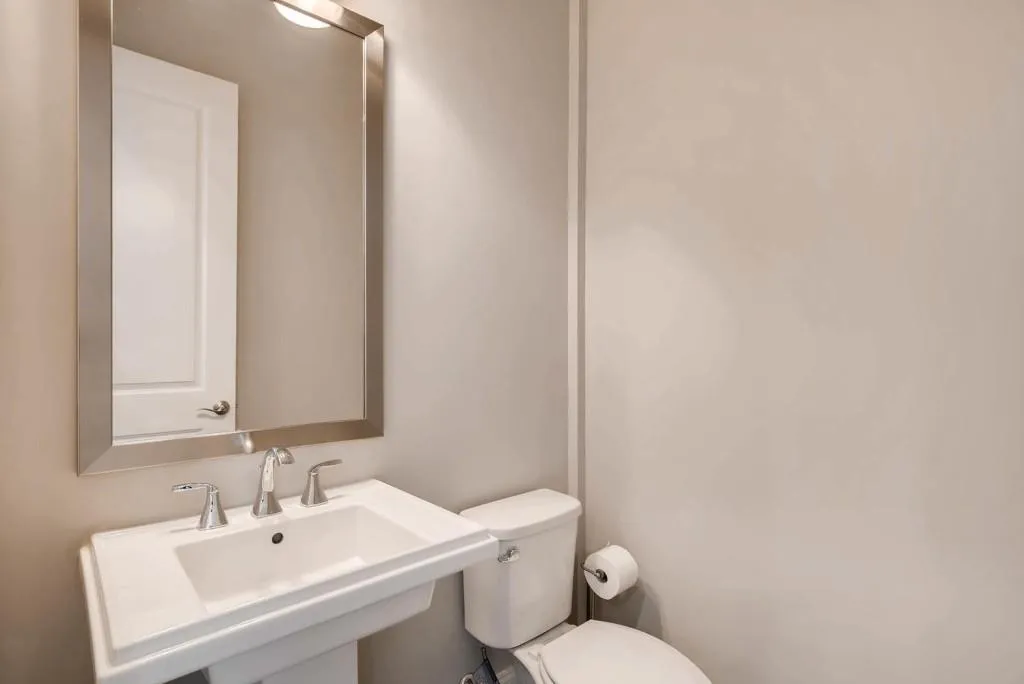 6641 Cadence Boulevard, Sandy Springs, Georgia 30328, 2 Bedrooms Bedrooms, ,3 BathroomsBathrooms,Residential,Sold,6641 Cadence Boulevard,6047511