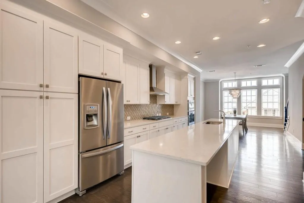 6641 Cadence Boulevard, Sandy Springs, Georgia 30328, 2 Bedrooms Bedrooms, ,3 BathroomsBathrooms,Residential,Sold,6641 Cadence Boulevard,6047511