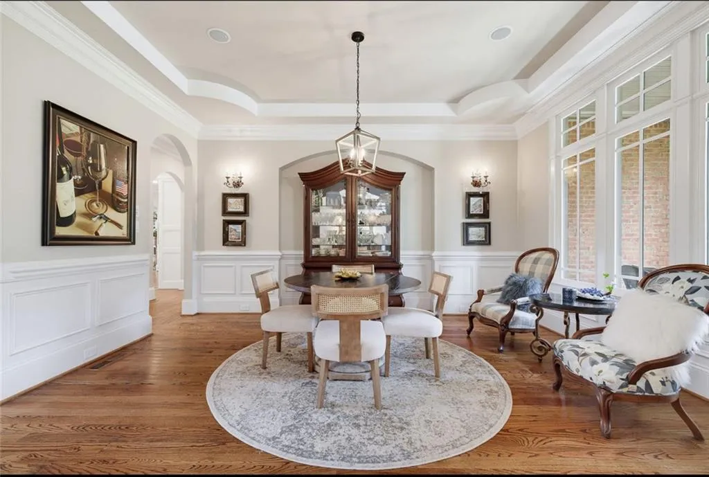 280 Old Ivy Road Ne, Atlanta, Georgia 30342, 6 Bedrooms Bedrooms, 0 ,6 BathroomsBathrooms,Residential,For Sale,280 Old Ivy Road Ne,7807800