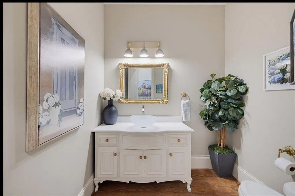 280 Old Ivy Road Ne, Atlanta, Georgia 30342, 6 Bedrooms Bedrooms, 0 ,6 BathroomsBathrooms,Residential,For Sale,280 Old Ivy Road Ne,7807800