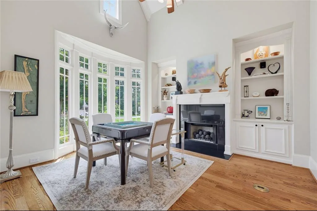 280 Old Ivy Road Ne, Atlanta, Georgia 30342, 6 Bedrooms Bedrooms, 0 ,6 BathroomsBathrooms,Residential,For Sale,280 Old Ivy Road Ne,7807800
