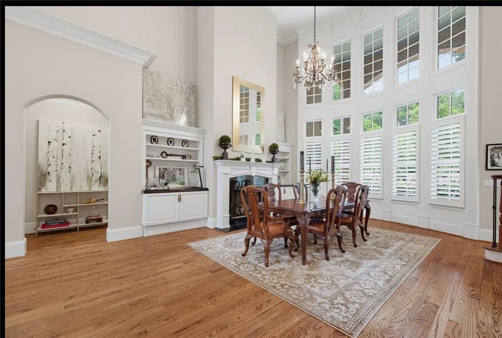 280 Old Ivy Road Ne, Atlanta, Georgia 30342, 6 Bedrooms Bedrooms, 0 ,6 BathroomsBathrooms,Residential,For Sale,280 Old Ivy Road Ne,7807800