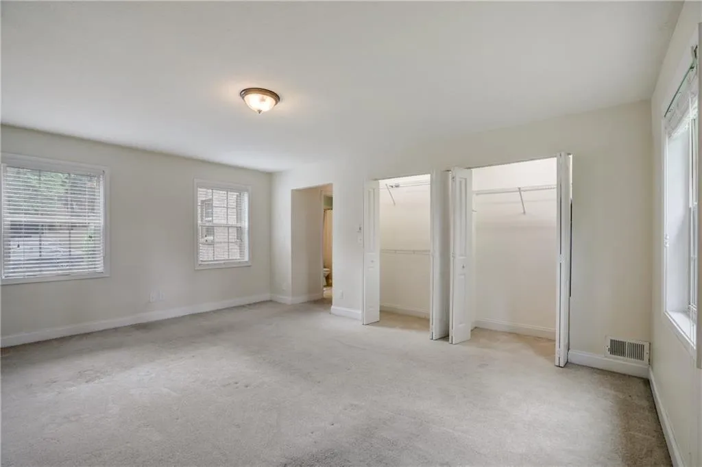 750 Dalrymple Road Unit G2, Sandy Springs, Georgia 30328, 3 Bedrooms Bedrooms, ,2 BathroomsBathrooms,Residential,Sold,750 Dalrymple Road Unit G2,7379879