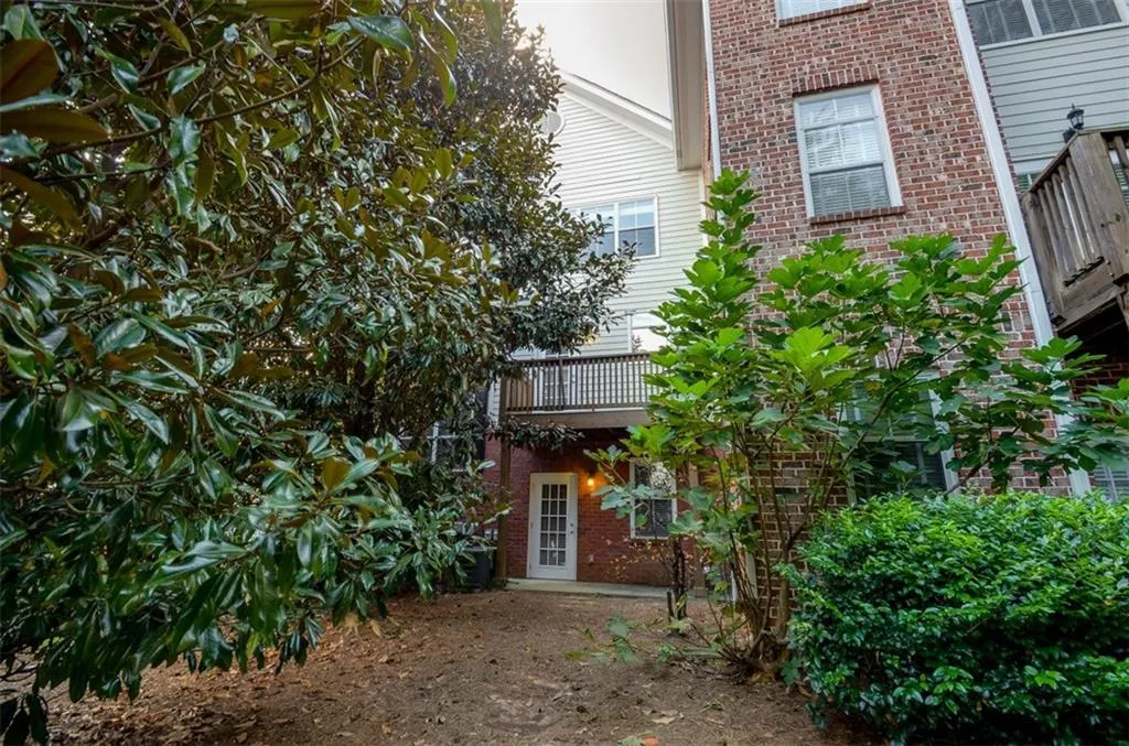 1116 Glenridge Place Unit 605, Sandy Springs, Georgia 30342, 2 Bedrooms Bedrooms, ,2 BathroomsBathrooms,Residential,Sold,1116 Glenridge Place Unit 605,5750342