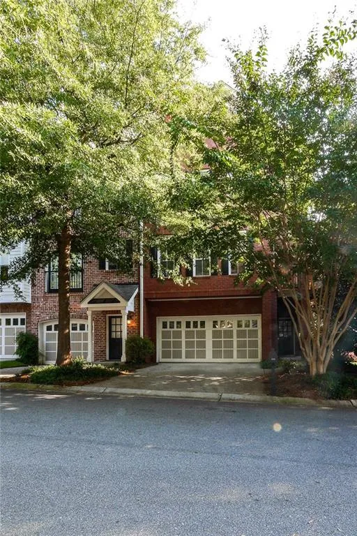 1116 Glenridge Place Unit 605, Sandy Springs, Georgia 30342, 2 Bedrooms Bedrooms, ,2 BathroomsBathrooms,Residential,Sold,1116 Glenridge Place Unit 605,5750342
