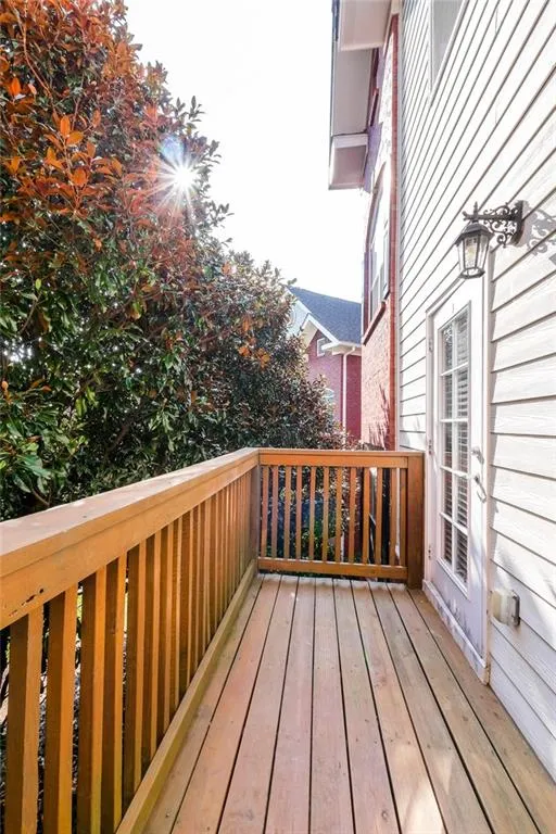 1116 Glenridge Place Unit 605, Sandy Springs, Georgia 30342, 2 Bedrooms Bedrooms, ,2 BathroomsBathrooms,Residential,Sold,1116 Glenridge Place Unit 605,5750342