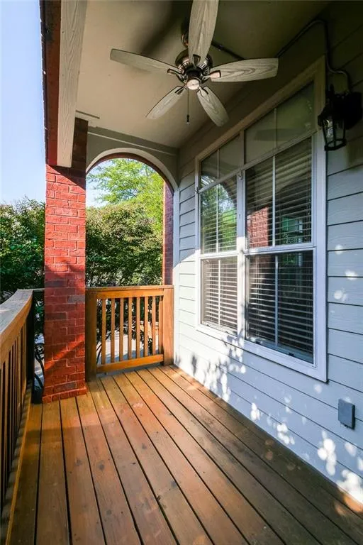 1116 Glenridge Place Unit 605, Sandy Springs, Georgia 30342, 2 Bedrooms Bedrooms, ,2 BathroomsBathrooms,Residential,Sold,1116 Glenridge Place Unit 605,5750342
