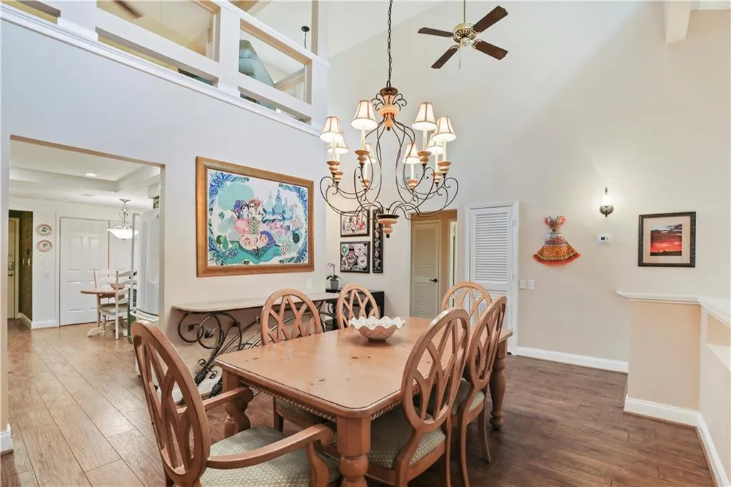 36 Waterford Court, Sandy Springs, Georgia 30328, 2 Bedrooms Bedrooms, ,2 BathroomsBathrooms,Residential,Sold,36 Waterford Court,6886052
