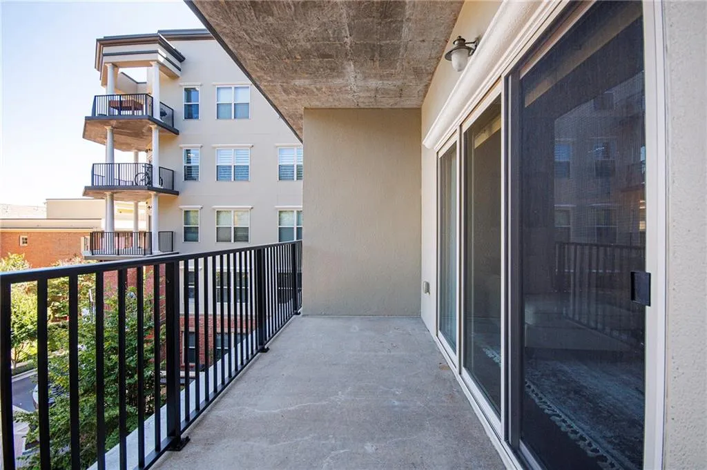 200 River Vista Drive Unit 505, Atlanta, Georgia 30339, 1 Bedroom Bedrooms, ,1 BathroomBathrooms,Residential,For Sale,200 River Vista Drive Unit 505,7663568