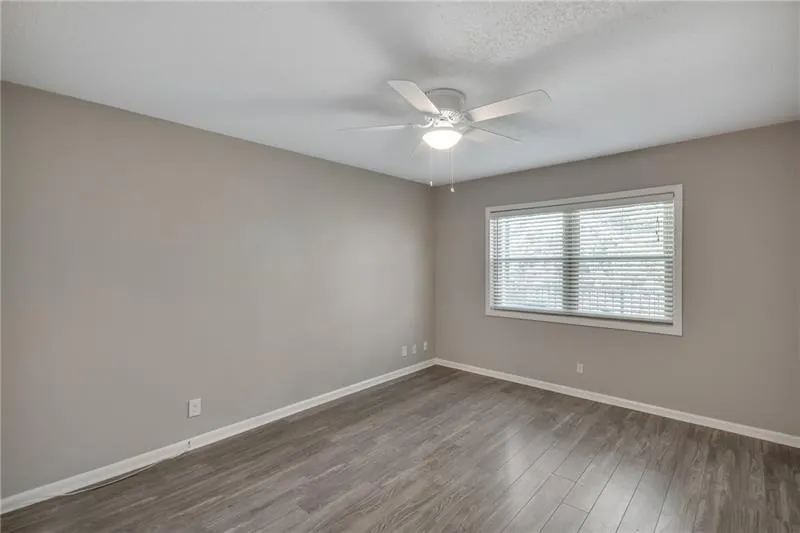 6851 Roswell Road Unit H20, Sandy Springs, Georgia 30328, 3 Bedrooms Bedrooms, ,2 BathroomsBathrooms,Residential,Sold,6851 Roswell Road Unit H20,6639760