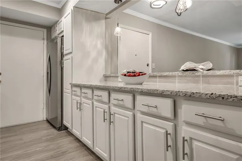 6851 Roswell Road Unit H20, Sandy Springs, Georgia 30328, 3 Bedrooms Bedrooms, ,2 BathroomsBathrooms,Residential,Sold,6851 Roswell Road Unit H20,6639760