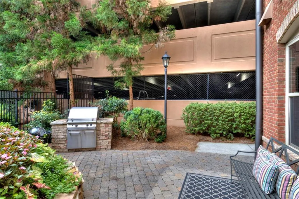 901 Abernathy Road Unit 6040, Atlanta, Georgia 30328, 2 Bedrooms Bedrooms, ,2 BathroomsBathrooms,Residential,Sold,901 Abernathy Road Unit 6040,7087102