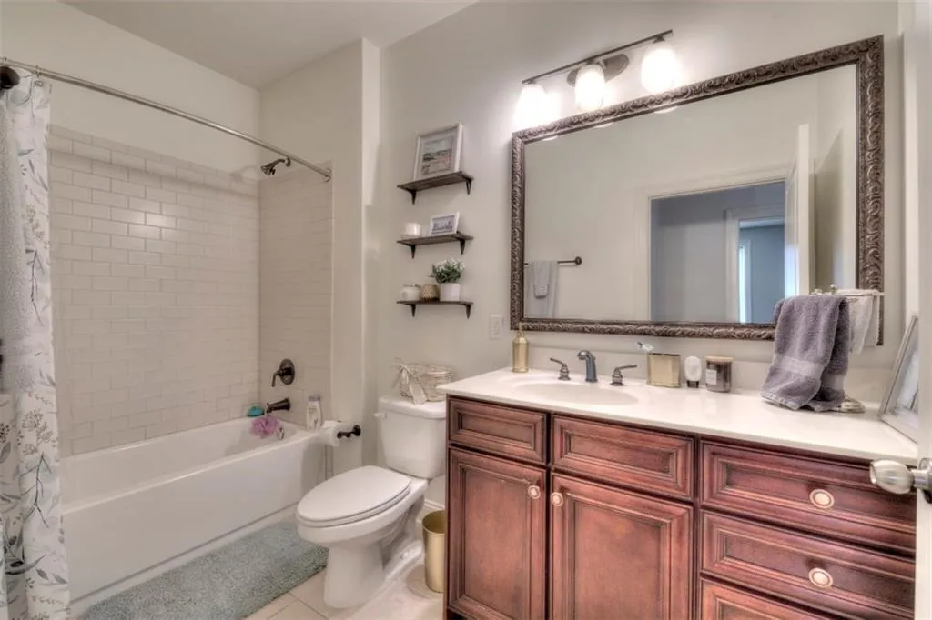 901 Abernathy Road Unit 6040, Atlanta, Georgia 30328, 2 Bedrooms Bedrooms, ,2 BathroomsBathrooms,Residential,Sold,901 Abernathy Road Unit 6040,7087102