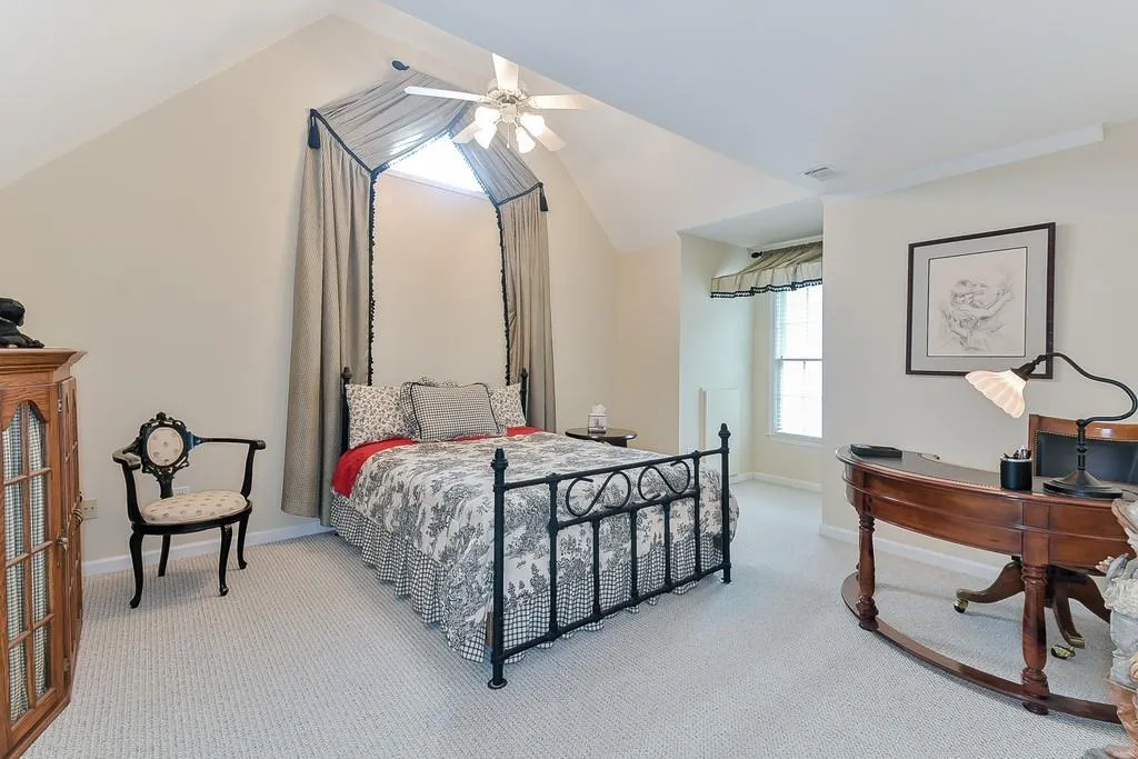 275 Somerset Court, Sandy Springs, Georgia 30350, 4 Bedrooms Bedrooms, ,3 BathroomsBathrooms,Residential,Sold,275 Somerset Court,6588406 275 Somerset Court, Sandy Springs, Georgia 30350, 4 Bedrooms Bedrooms, ,3 BathroomsBathrooms,Residential,Sold,275 Somerset Court,6588406