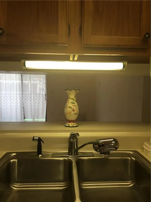 300 Johnson Ferry Road Ne Unit B113, Atlanta, Georgia 30328, 2 Bedrooms Bedrooms, ,2 BathroomsBathrooms,Residential,Sold,300 Johnson Ferry Road Ne Unit B113,5721239