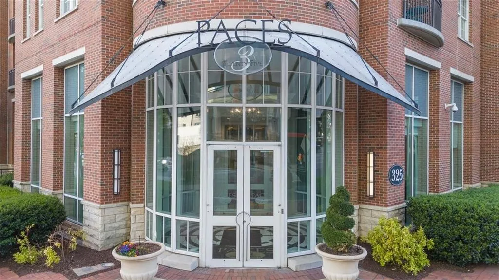325 E Paces Ferry Road Ne Unit 504, Atlanta, Georgia 30305, 1 Bedroom Bedrooms, ,1 BathroomBathrooms,Residential,For Sale,325 E Paces Ferry Road Ne Unit 504,7651081