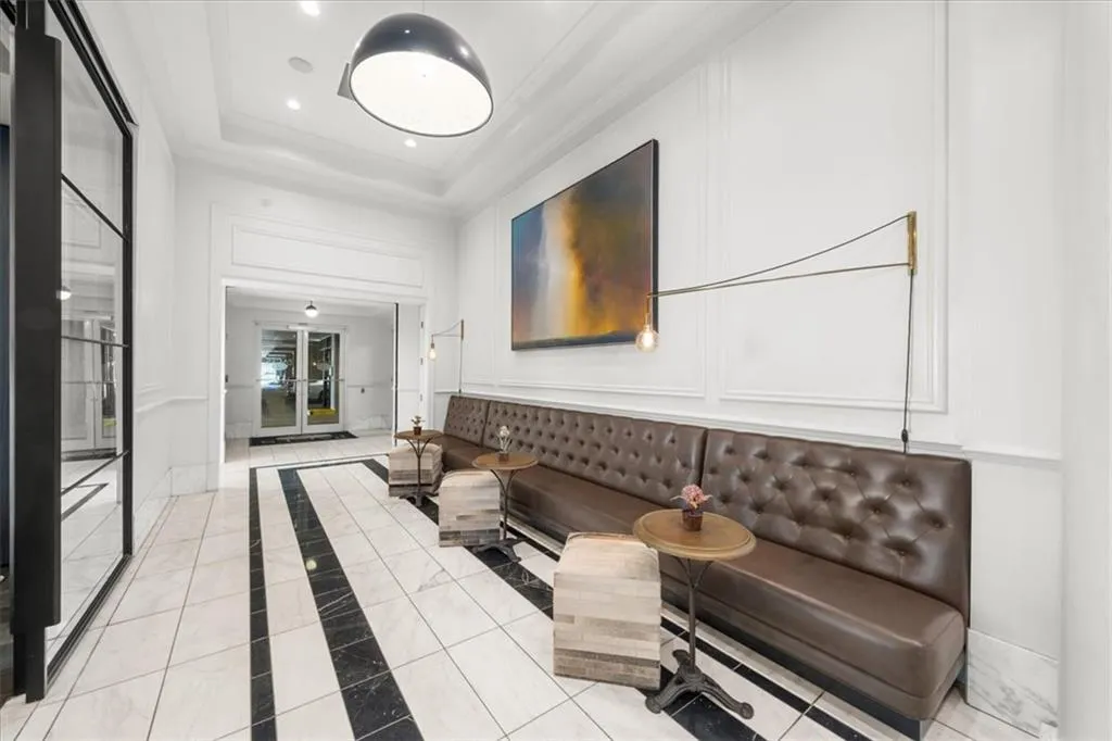 325 E Paces Ferry Road Ne Unit 504, Atlanta, Georgia 30305, 1 Bedroom Bedrooms, ,1 BathroomBathrooms,Residential,For Sale,325 E Paces Ferry Road Ne Unit 504,7651081