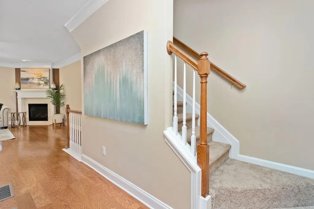 595 Kandell Cove, Sandy Springs, Georgia 30350, 3 Bedrooms Bedrooms, ,3 BathroomsBathrooms,Residential,Sold,595 Kandell Cove,6757821