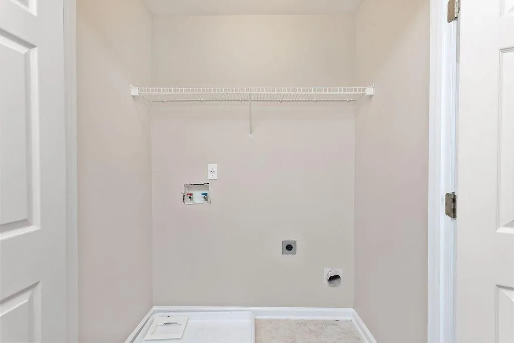 595 Kandell Cove, Sandy Springs, Georgia 30350, 3 Bedrooms Bedrooms, ,3 BathroomsBathrooms,Residential,Sold,595 Kandell Cove,6757821