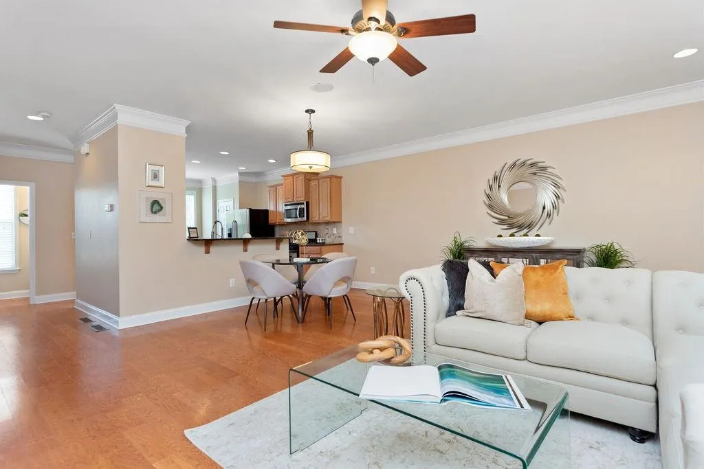 595 Kandell Cove, Sandy Springs, Georgia 30350, 3 Bedrooms Bedrooms, ,3 BathroomsBathrooms,Residential,Sold,595 Kandell Cove,6757821