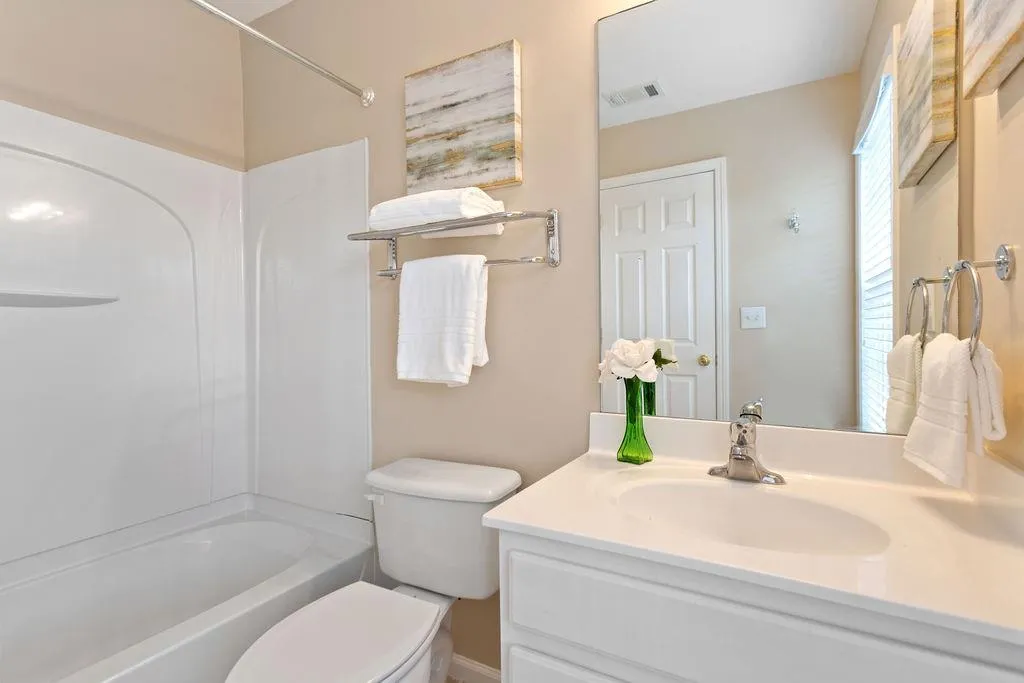 595 Kandell Cove, Sandy Springs, Georgia 30350, 3 Bedrooms Bedrooms, ,3 BathroomsBathrooms,Residential,Sold,595 Kandell Cove,6757821