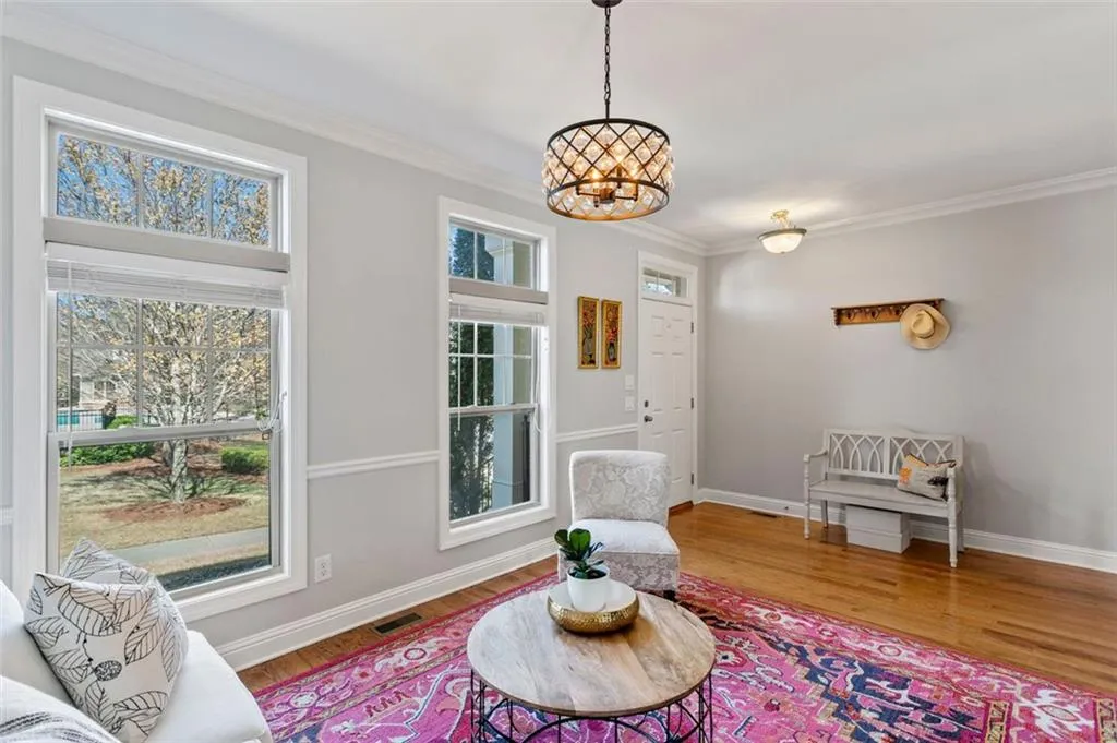 7960 Highland Bluff, Sandy Springs, Georgia 30328, 3 Bedrooms Bedrooms, ,3 BathroomsBathrooms,Residential,Sold,7960 Highland Bluff,6924187