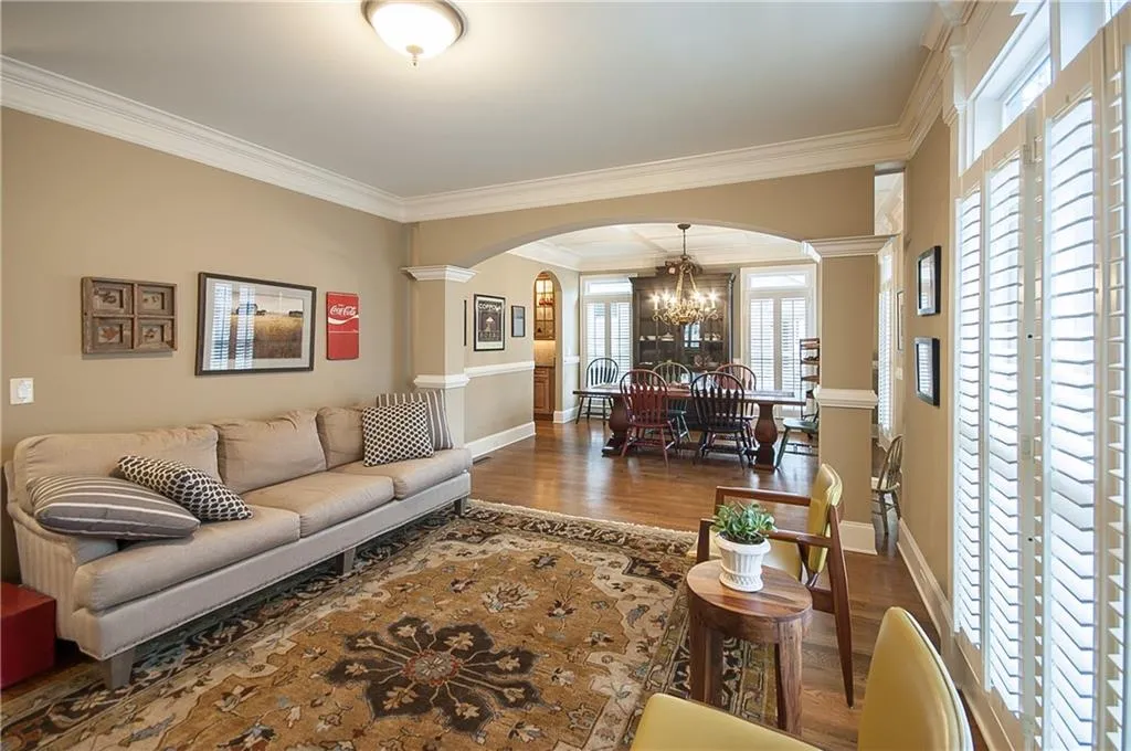 7967 Magnolia Square, Sandy Springs, Georgia 30350, 4 Bedrooms Bedrooms, ,4 BathroomsBathrooms,Residential,Sold,7967 Magnolia Square,6837771