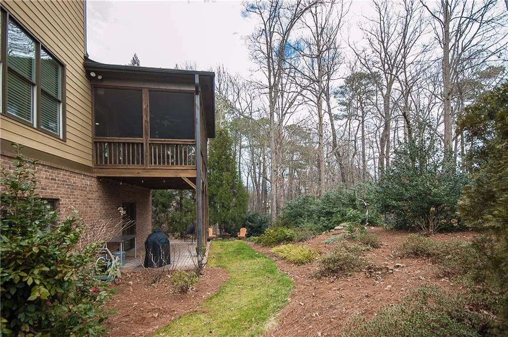 7967 Magnolia Square, Sandy Springs, Georgia 30350, 4 Bedrooms Bedrooms, ,4 BathroomsBathrooms,Residential,Sold,7967 Magnolia Square,6837771