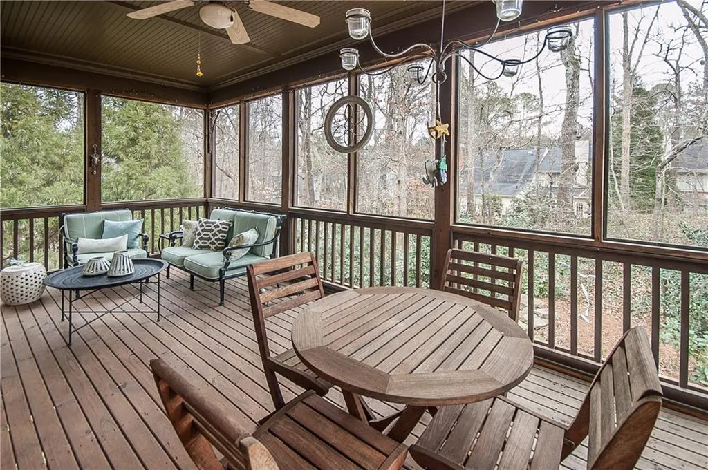 7967 Magnolia Square, Sandy Springs, Georgia 30350, 4 Bedrooms Bedrooms, ,4 BathroomsBathrooms,Residential,Sold,7967 Magnolia Square,6837771