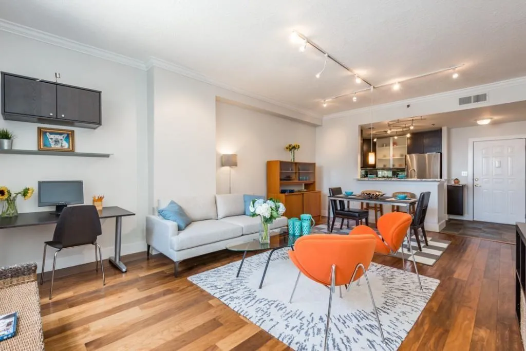 1101 Juniper Street Ne Unit 612, Atlanta, Georgia 30309, 1 Bedroom Bedrooms, ,1 BathroomBathrooms,Residential,Sold,1101 Juniper Street Ne Unit 612,7547795