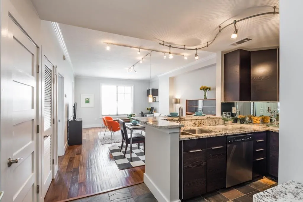 1101 Juniper Street Ne Unit 612, Atlanta, Georgia 30309, 1 Bedroom Bedrooms, ,1 BathroomBathrooms,Residential,Sold,1101 Juniper Street Ne Unit 612,7547795