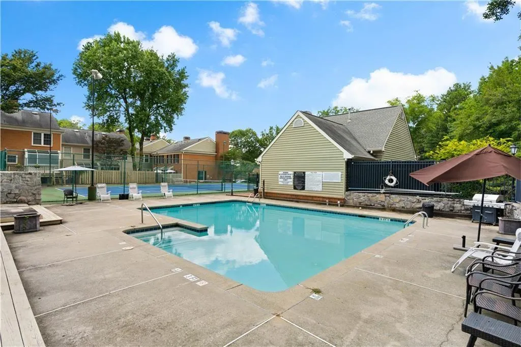 64 Mount Vernon Circle, Atlanta, Georgia 30338, 2 Bedrooms Bedrooms, ,2 BathroomsBathrooms,Residential,Sold,64 Mount Vernon Circle,7397588