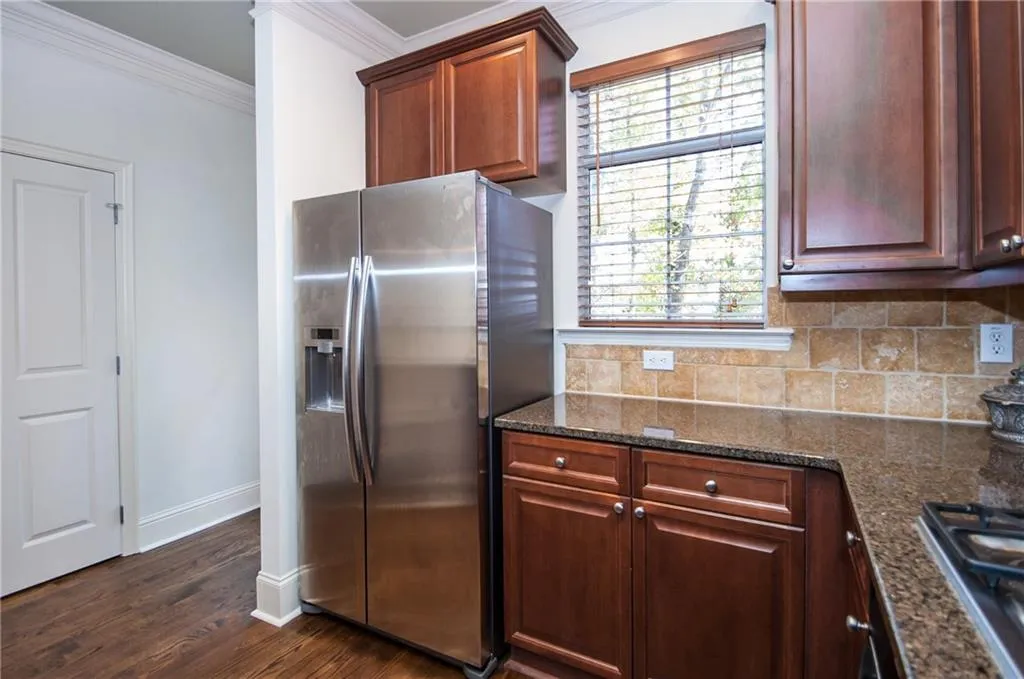 5520 Glenridge Park Ne, Atlanta, Georgia 30342, 3 Bedrooms Bedrooms, ,2 BathroomsBathrooms,Residential,Sold,5520 Glenridge Park Ne,6125766