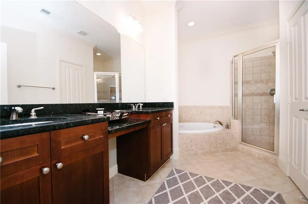 5520 Glenridge Park Ne, Atlanta, Georgia 30342, 3 Bedrooms Bedrooms, ,2 BathroomsBathrooms,Residential,Sold,5520 Glenridge Park Ne,6125766