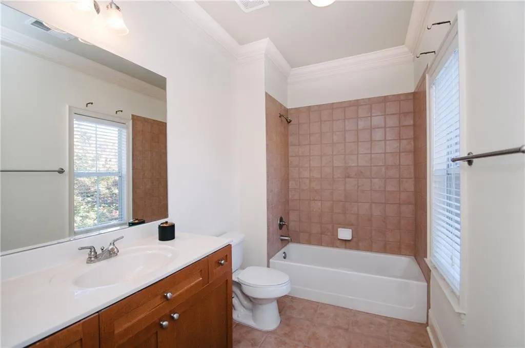 5520 Glenridge Park Ne, Atlanta, Georgia 30342, 3 Bedrooms Bedrooms, ,2 BathroomsBathrooms,Residential,Sold,5520 Glenridge Park Ne,6125766