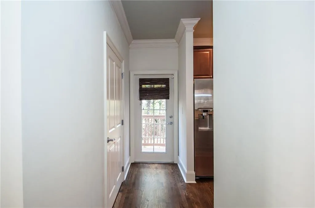 5520 Glenridge Park Ne, Atlanta, Georgia 30342, 3 Bedrooms Bedrooms, ,2 BathroomsBathrooms,Residential,Sold,5520 Glenridge Park Ne,6125766