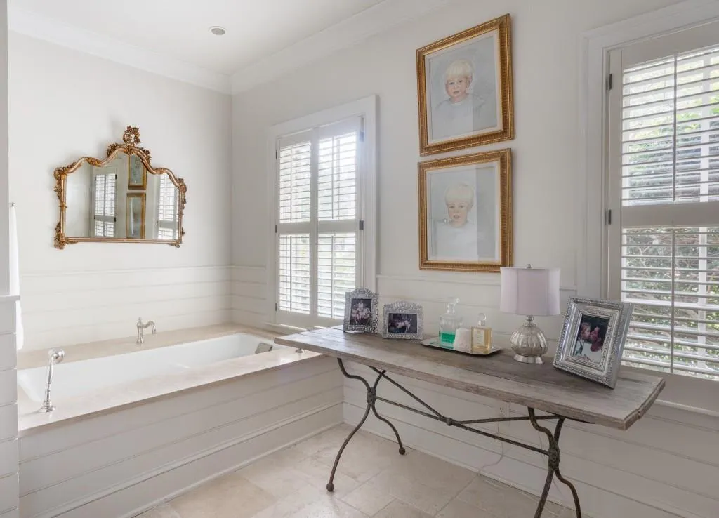3741 Dumbarton Road Nw, Atlanta, Georgia 30327, 5 Bedrooms Bedrooms, ,4 BathroomsBathrooms,Residential,For Sale,3741 Dumbarton Road Nw,7660403
