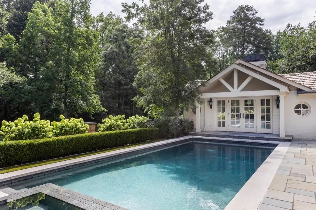 3741 Dumbarton Road Nw, Atlanta, Georgia 30327, 5 Bedrooms Bedrooms, ,4 BathroomsBathrooms,Residential,For Sale,3741 Dumbarton Road Nw,7660403
