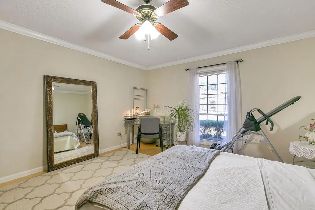 6851 Roswell Road Ne Unit J17, Atlanta, Georgia 30328, 1 Bedroom Bedrooms, ,1 BathroomBathrooms,Residential,Sold,6851 Roswell Road Ne Unit J17,6515729