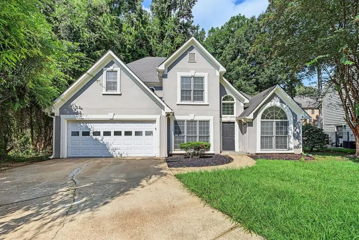 418 Middle Valley Lane, Woodstock, Georgia 30189