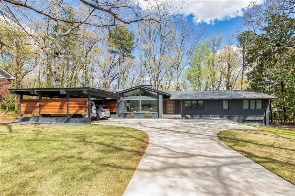 6360 Aberdeen Drive, Atlanta, Georgia 30328, 5 Bedrooms Bedrooms, ,4 BathroomsBathrooms,Residential,Sold,6360 Aberdeen Drive,7033375