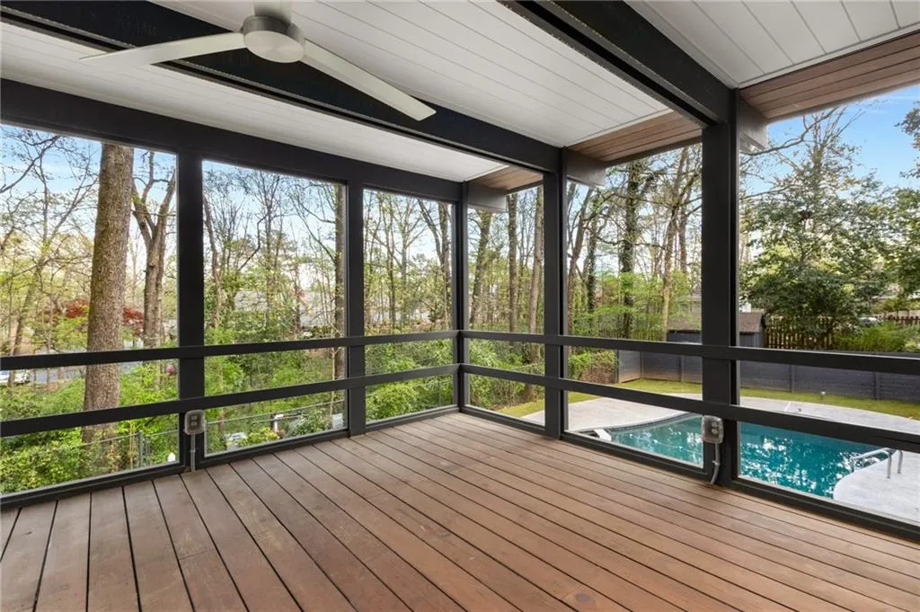 6360 Aberdeen Drive, Atlanta, Georgia 30328, 5 Bedrooms Bedrooms, ,4 BathroomsBathrooms,Residential,Sold,6360 Aberdeen Drive,7033375