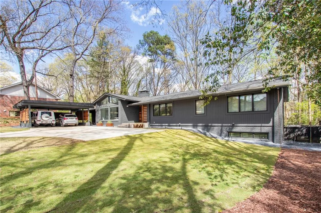 6360 Aberdeen Drive, Atlanta, Georgia 30328, 5 Bedrooms Bedrooms, ,4 BathroomsBathrooms,Residential,Sold,6360 Aberdeen Drive,7033375