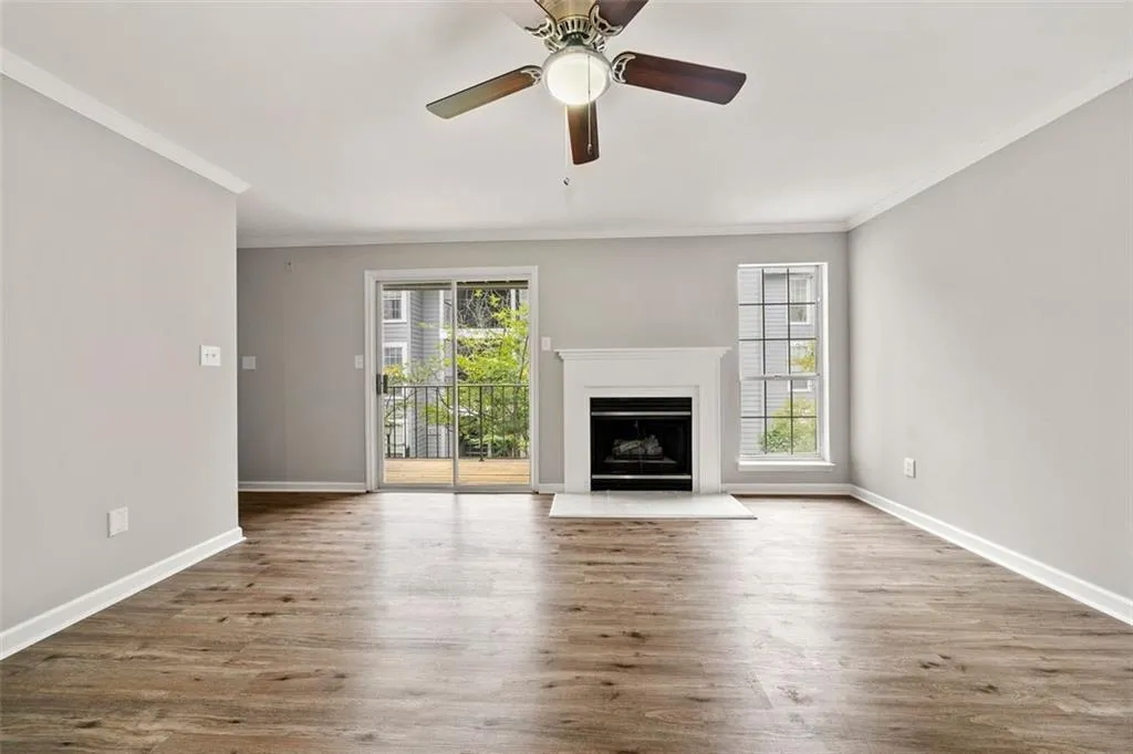 317 Granville Court, Sandy Springs, Georgia 30328, 2 Bedrooms Bedrooms, ,2 BathroomsBathrooms,Residential,Sold,317 Granville Court,6931319