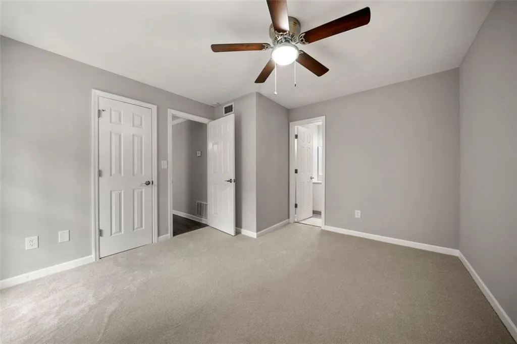317 Granville Court, Sandy Springs, Georgia 30328, 2 Bedrooms Bedrooms, ,2 BathroomsBathrooms,Residential,Sold,317 Granville Court,6931319