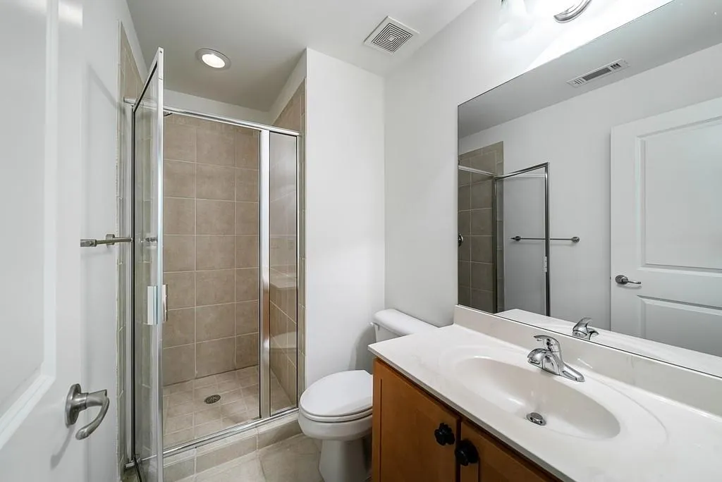 6467 Chariot Street Unit 31, Sandy Springs, Georgia 30328, 2 Bedrooms Bedrooms, ,2 BathroomsBathrooms,Residential,Sold,6467 Chariot Street Unit 31,6775350