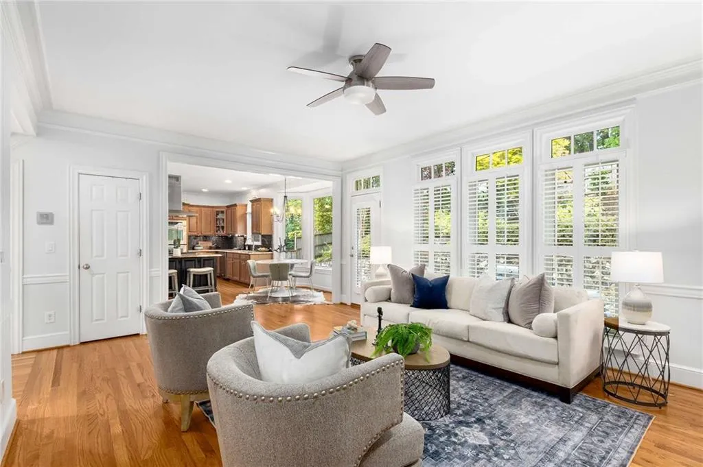 1120 Whitehall Pointe, Sandy Springs, Georgia 30338, 5 Bedrooms Bedrooms, ,4 BathroomsBathrooms,Residential,For Sale,1120 Whitehall Pointe,7688202