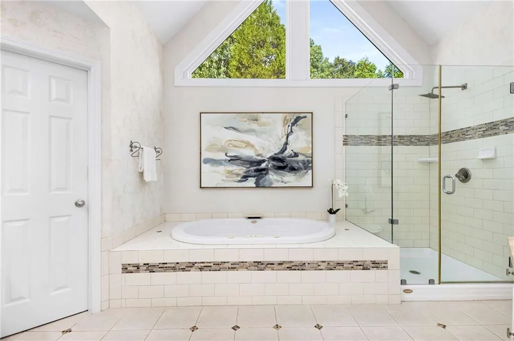 1120 Whitehall Pointe, Sandy Springs, Georgia 30338, 5 Bedrooms Bedrooms, ,4 BathroomsBathrooms,Residential,For Sale,1120 Whitehall Pointe,7688202