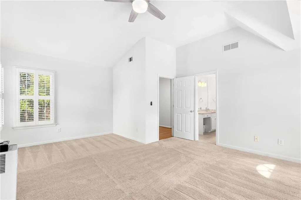 1120 Whitehall Pointe, Sandy Springs, Georgia 30338, 5 Bedrooms Bedrooms, ,4 BathroomsBathrooms,Residential,For Sale,1120 Whitehall Pointe,7688202