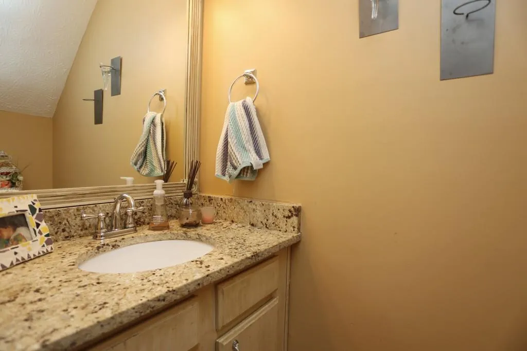 2808 Queen Anne Court, Sandy Springs, Georgia 30350, 2 Bedrooms Bedrooms, ,2 BathroomsBathrooms,Residential,Sold,2808 Queen Anne Court,5640908